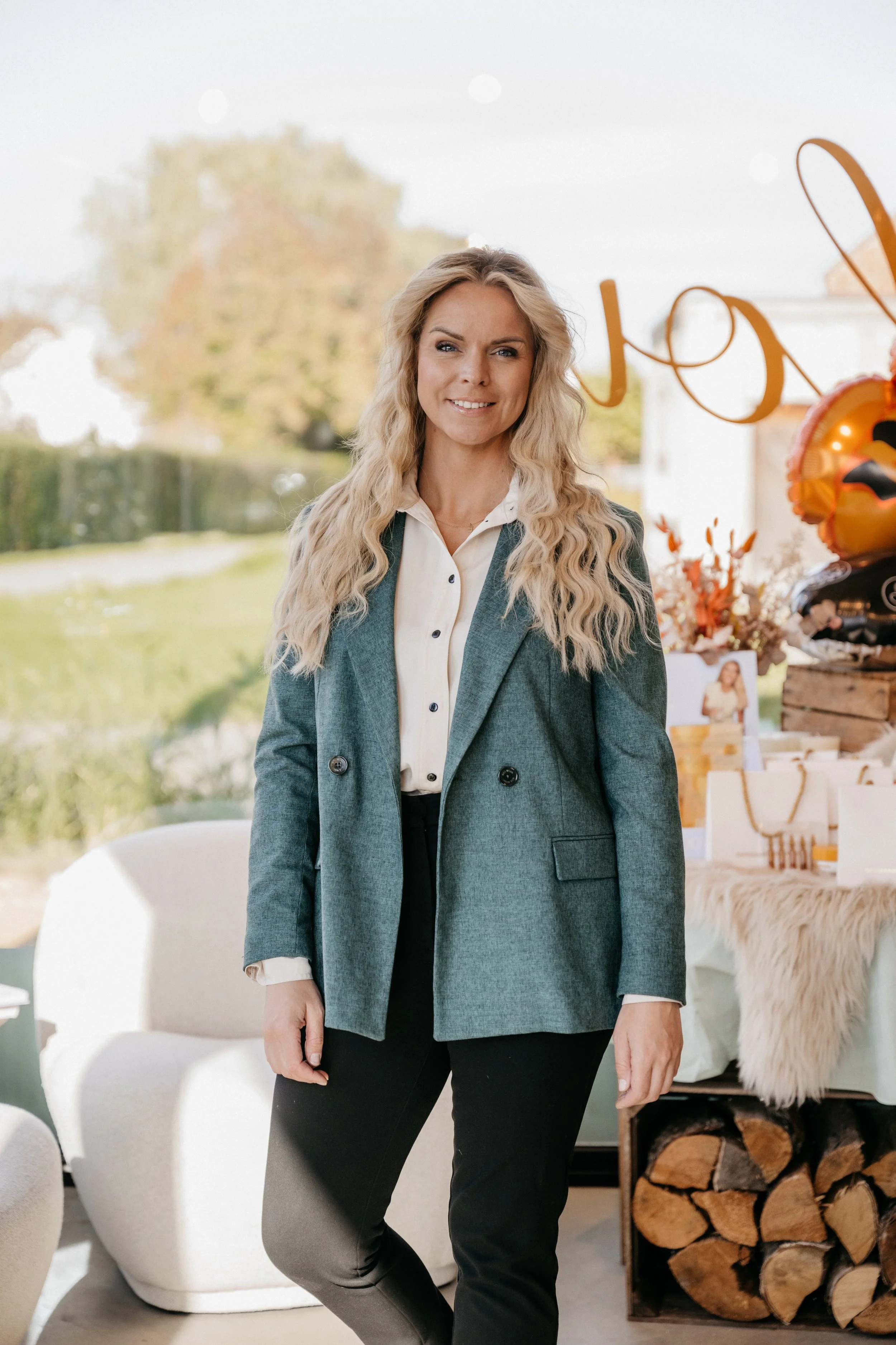 Schoonheidssalon Glow Geel